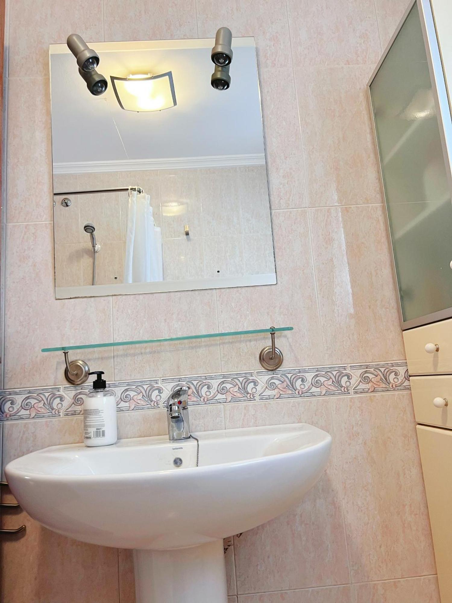 Habitacion Compartido Huelva Centro Eksteriør billede