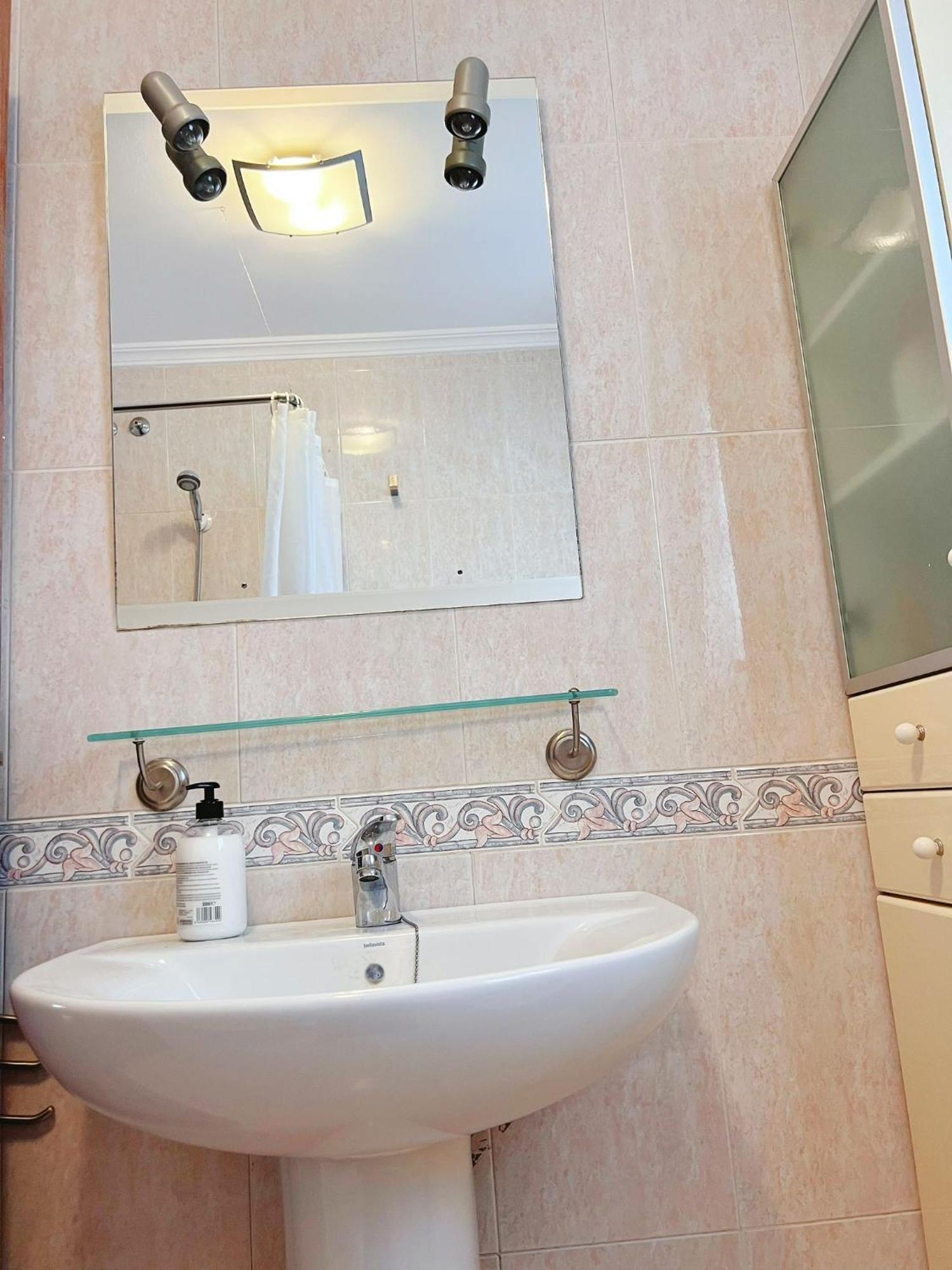 Habitacion Compartido Huelva Centro Eksteriør billede