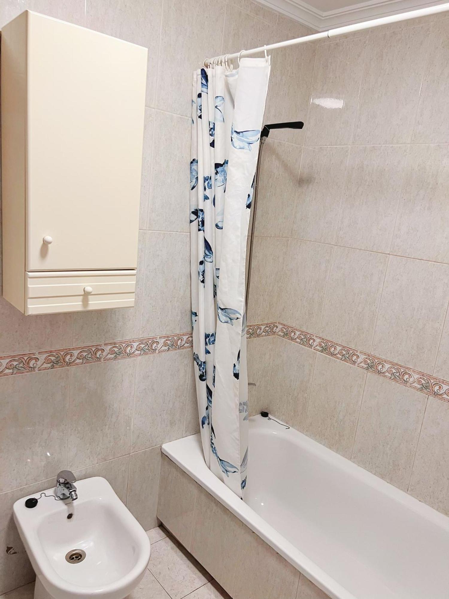 Habitacion Compartido Huelva Centro Eksteriør billede